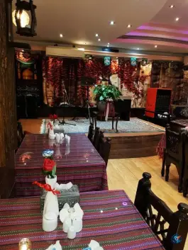 عکس سفره خانه سنتی امپراتور، المهدی، تهران 5