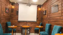 عکس کافه موزه زنده داروش، محله سنگ سیاه، شیراز 8