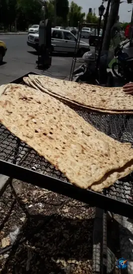 عکس نانوایی سنگکی ماشینی «انصارالحسین» قم 1