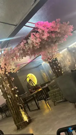 کافه قلیان سوین، بلوار دانش، قم