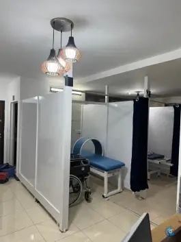 عکس کلینیک فیزیوتراپی دلارام صدرا شیراز 7