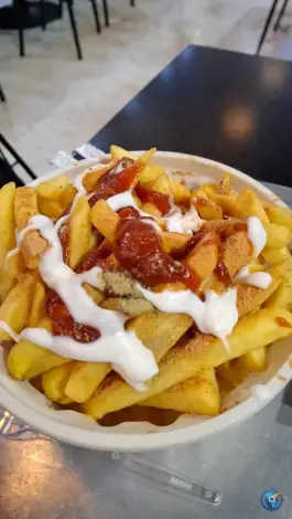 عکس فست فود کاخ، چهارصد دستگاه، تهران 5