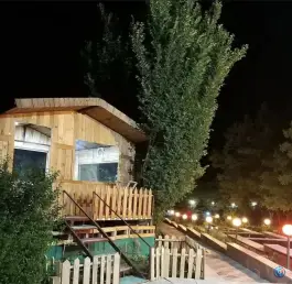 عکس رستوران آب و آتش میبد 2