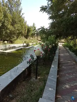 عکس رستوران آب و آتش میبد 4