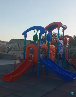 عکس زمین بازی کودکان، پاییزان، قم 2