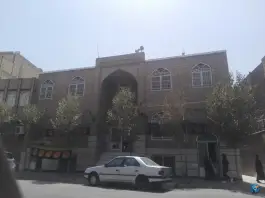 مسجد حضرت ابوالفضل، قلعه کامکار، قم
