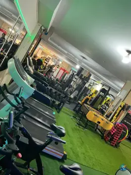 عکس باشگاه بدنسازی فیت من، محله شاهین، تهران 3