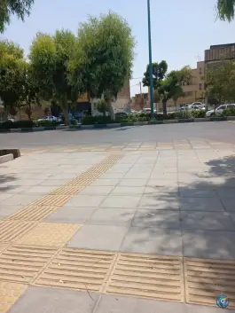 ایستگاه اتوبوس امیرالمومنین محله آزادگان قم