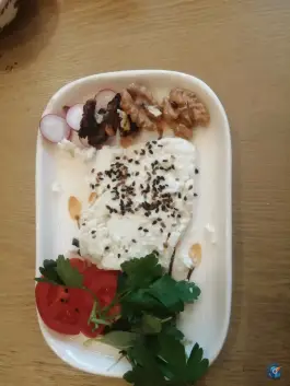 عکس آشپزخونه نعلبکی، فلسطین - انقلاب، تهران 8