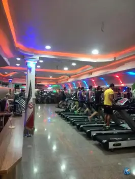 عکس باشگاه ورزشی اریکه نیایش، پونک، تهران 6