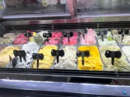 عکس بستنی داداش علی، محله جهان بینی، قم 5