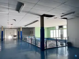 عکس دبیرستان دولتی پسرانه دوره اول شهیدان کربلایی، خیابان قزوین، تهران 1