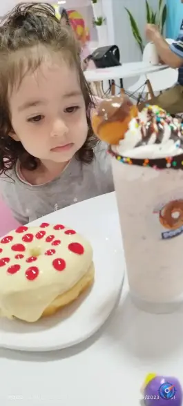 عکس هننی دونات، محله چهار محل، بوشهر 6