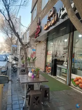 عکس فست فود هیولا شعبه اتابک، محله مینایی، تهران 3