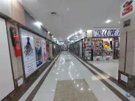 عکس مرکز خرید سیرنگ «محله حاج زینل» قم 5