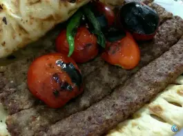 عکس رستوران کبابی حاج عبدالله، محله ایران، تهران 2