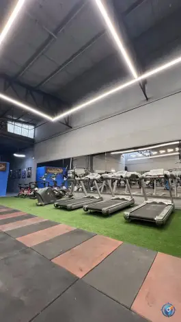 عکس باشگاه بدنسازی ایمان جیم - محله ایثارگران مشهد 7