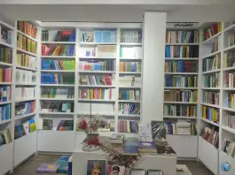 عکس کافه کتاب شیراز، محله شاهچراغ، شیراز 6