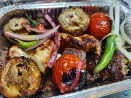 عکس های جگر سرای چاشنی شعبه چیتگر - محله گلستان، تهران