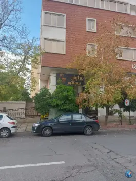 آرایشگاه مردانه سناتور، کلاهدوز، شیراز