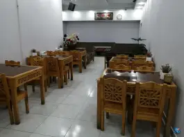 عکس کبابی حافظ، محله مرکزشهر، تاکستان 3