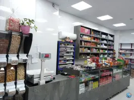 عکس سوپر مارکت مینیاتور شیمی گیاه شیراز 3