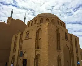 عکس زندان اسکندر «مدرسه علمیه ضیائیه» در محله شاه ابولقاسم یزد 10