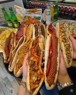 عکس اغذیه سرای شهر «برون پهنه» شهرکرد 2