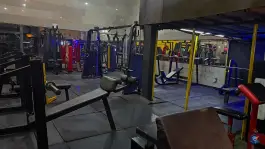 عکس باشگاه بدنسازی باتیس مشهد 4