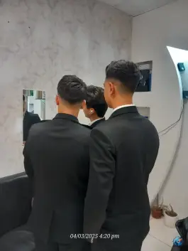 عکس آرایشگاه مردانه محسن، محله دوستان، شیراز 8