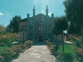 عکس عمارت مفخم، محله صفا، بجنورد 8