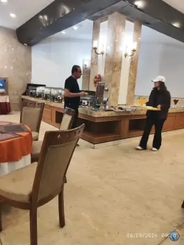 عکس هتل بابا طاهر، میدان باباطاهر، همدان 6
