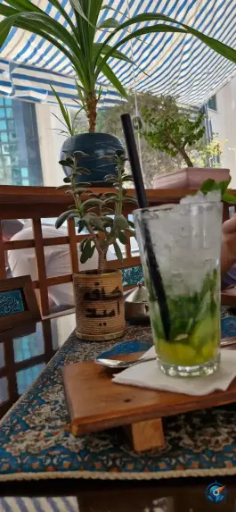 عکس کافه امید، میرعماد، اصفهان 2