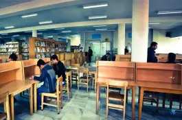 عکس کتابخانه مرکزی دانشگاه در ارغوانیه اصفهان 3