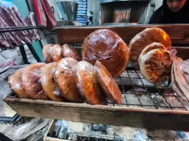 عکس نانوایی آنیتا، حکیم نظامی، اصفهان 3