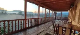 عکس بوم گردی عمارت گلسرا سادات محله لاهیجان 9