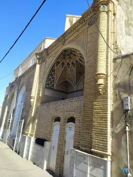 عکس حسینیه و تکیه یزدی ها، محله عربستان، قم 1