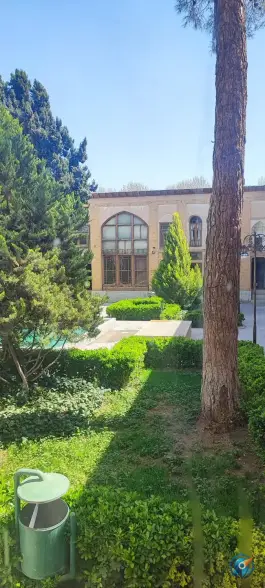 عکس موزه هنرهای تزئینی «رکیب خانه» در محله نقش جهان اصفهان 7