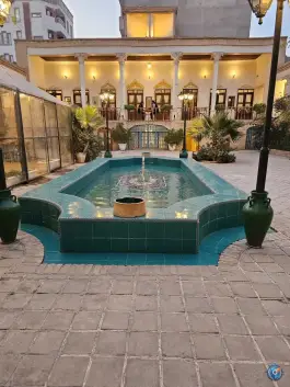 عکس عمارت چارستون، ولیعصر غربی، ساوه 7
