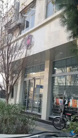 عکس بانک ایران زمین، محله باجک یک، قم 3