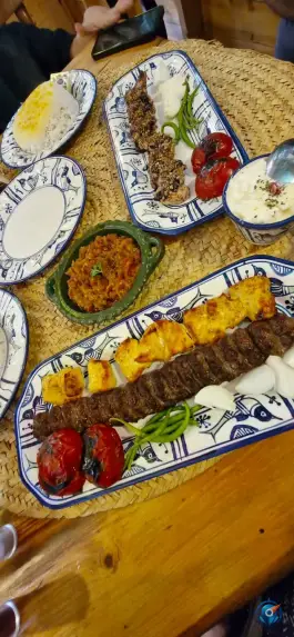 عکس باغ رستوران افرا سیاهکل 5