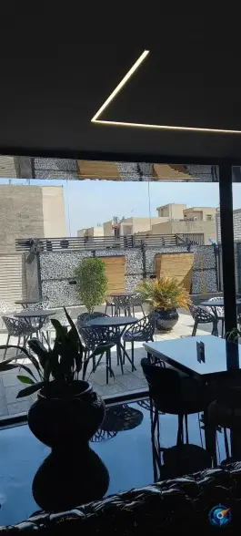 عکس کافه تراس رجایی شهر کرج 3