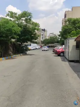 عکس پارکینگ مجموعه ورزشی زیتون، درختی، تهران 7