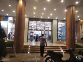 عکس مجتمع تجاری مهستان - محله زند شیراز 10