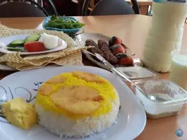 عکس رستوران شبنم، جاده سردها، سراب 1