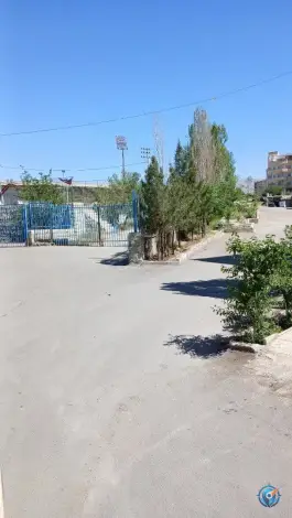 عکس درب شرقی ورزشگاه محله اوقافی کرج 1