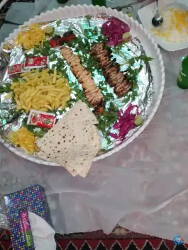 عکس باغچه خانوادگی امیر حسین، فرحزاد، تهران 4