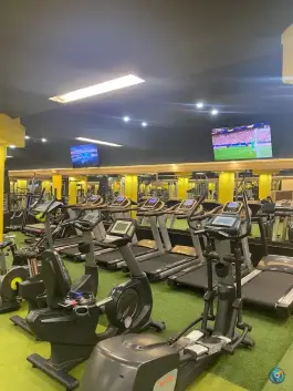 عکس باشگاه بدنسازی رکورد فردوس تهران 2