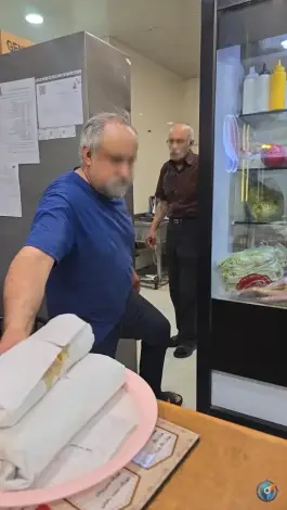 عکس فست فود آپادانا، بلوار لادن مشهد 6