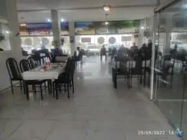 عکس های رستوران اکبر جوجه کمالان علی آباد کتول